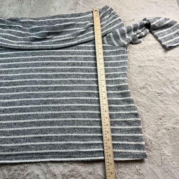 Lane Bryant Off Shoulder Sweater Womens Size 22/24 Grey Stripe Knit Comfort - Picture 6 of 9